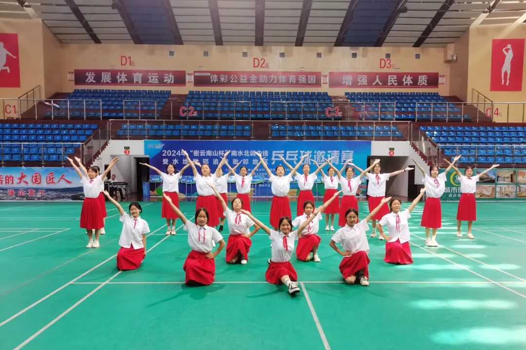 关于精彩胜负紧锣密鼓，赛场氛围热烈的信息