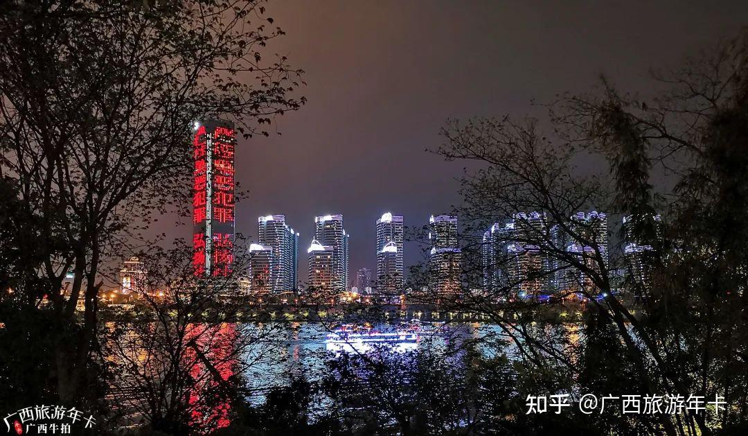 关于战队风采熠熠生辉，耀眼夺目，称霸赛场的信息